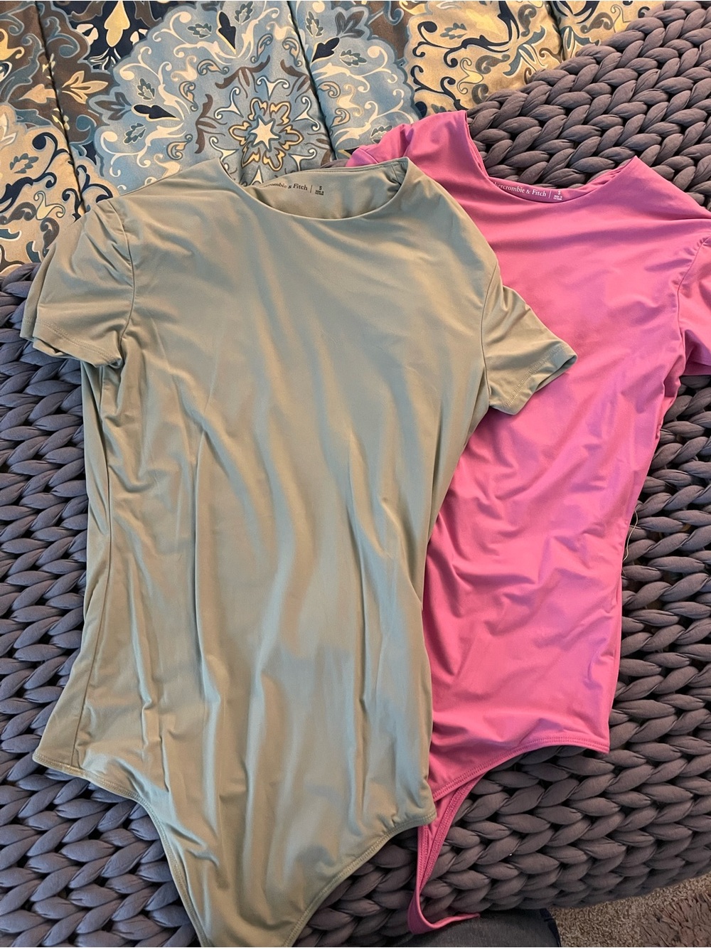 Women’s Abercrombie Bodysuit Lot - Lavender and Sage Size Small Like New